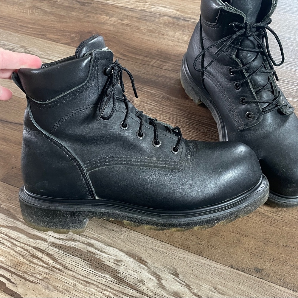 Red Wing black leather steel toe work boots 3507